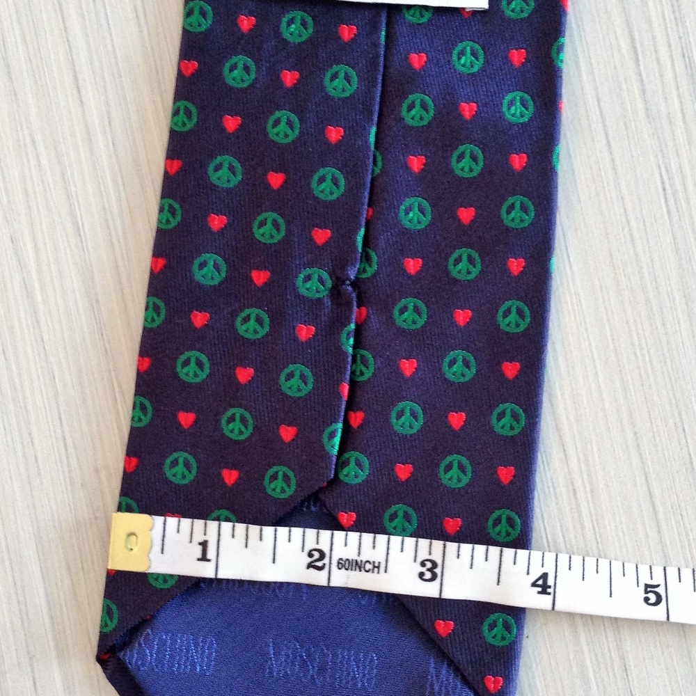 tie - Picture 7 of 8